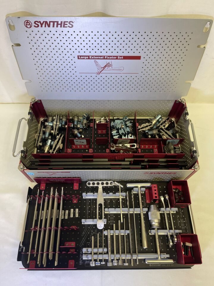 SYNTHES B Large External Fixator Set — photo 1