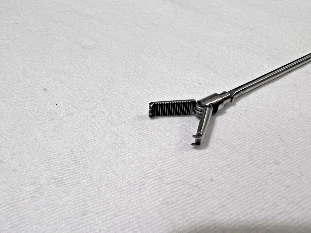 KARL STORZ 33310G Clickline Forcep Insert 2x4 Teeth Double-Action Jaws 5mmX36cm — photo 4
