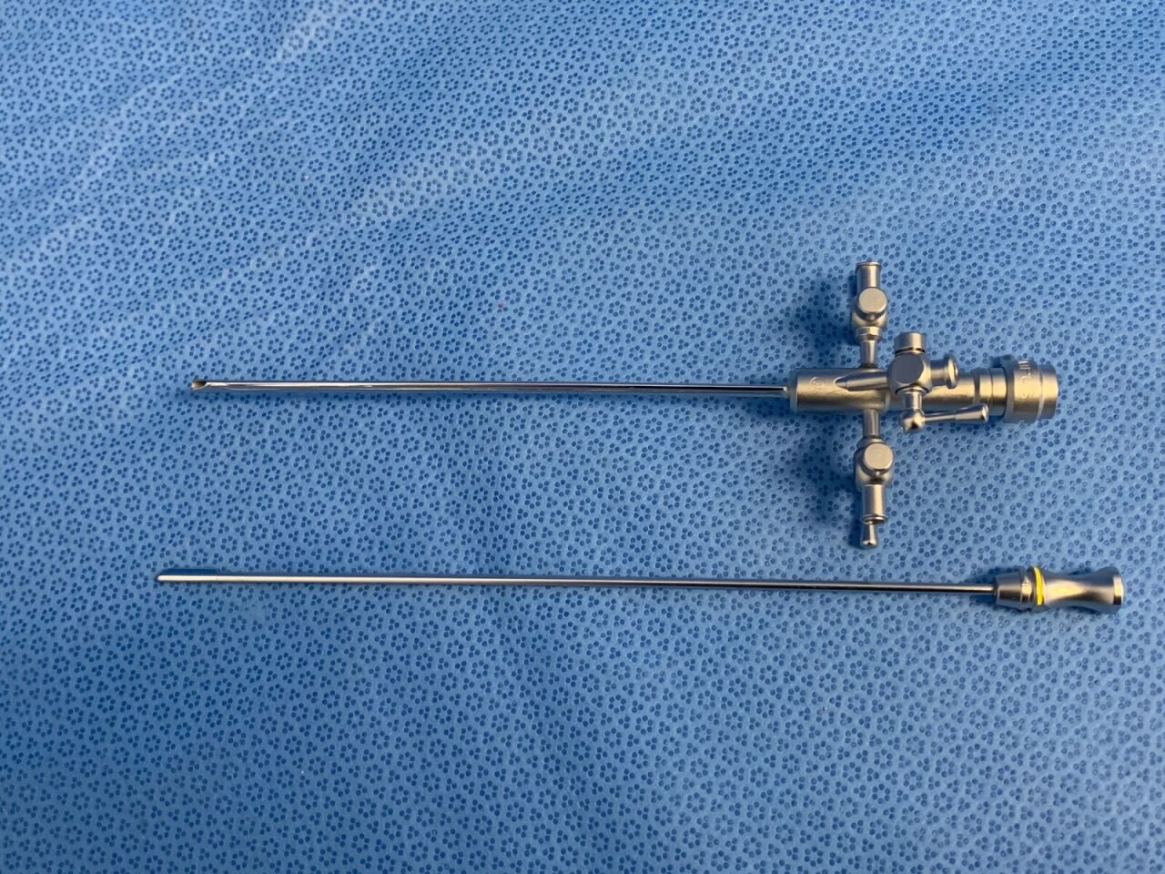 OLYMPUS A3724 Sheath With Obturator 11 FR Arthroscopy