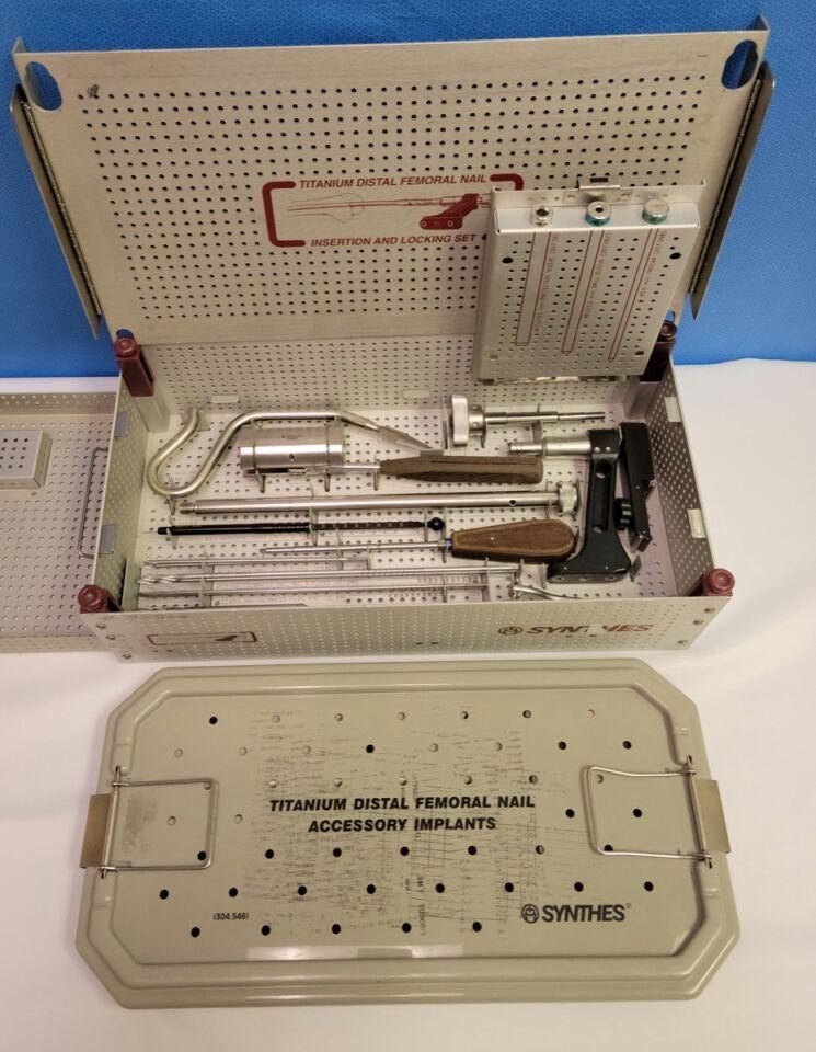 SYNTHES Distal Femoral Nail Insertion and Locking Set — photo 2
