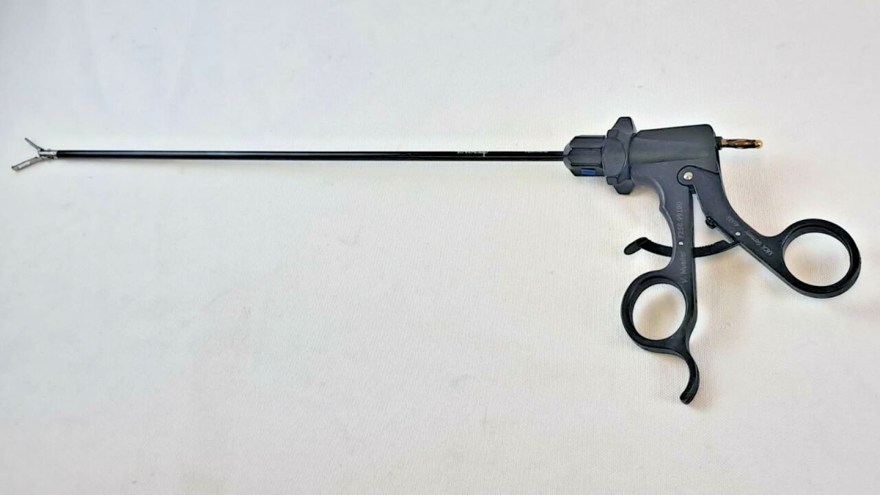 V. MUELLER EndoLap F256.99100 w/ 256.02 Rotating Handle Fenestrated Grasper 5mm