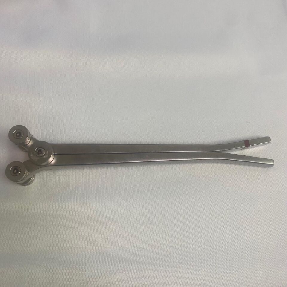 SYNTHES 388.96 Rod Bender — photo 1