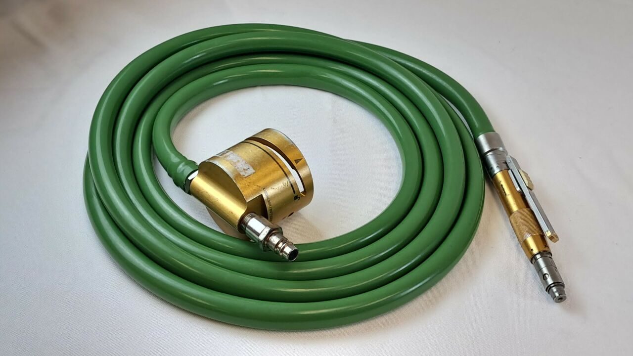 MEDTRONIC Midas Rex Legend V04 Pneumatic Handpiece High Speed Drill Motor