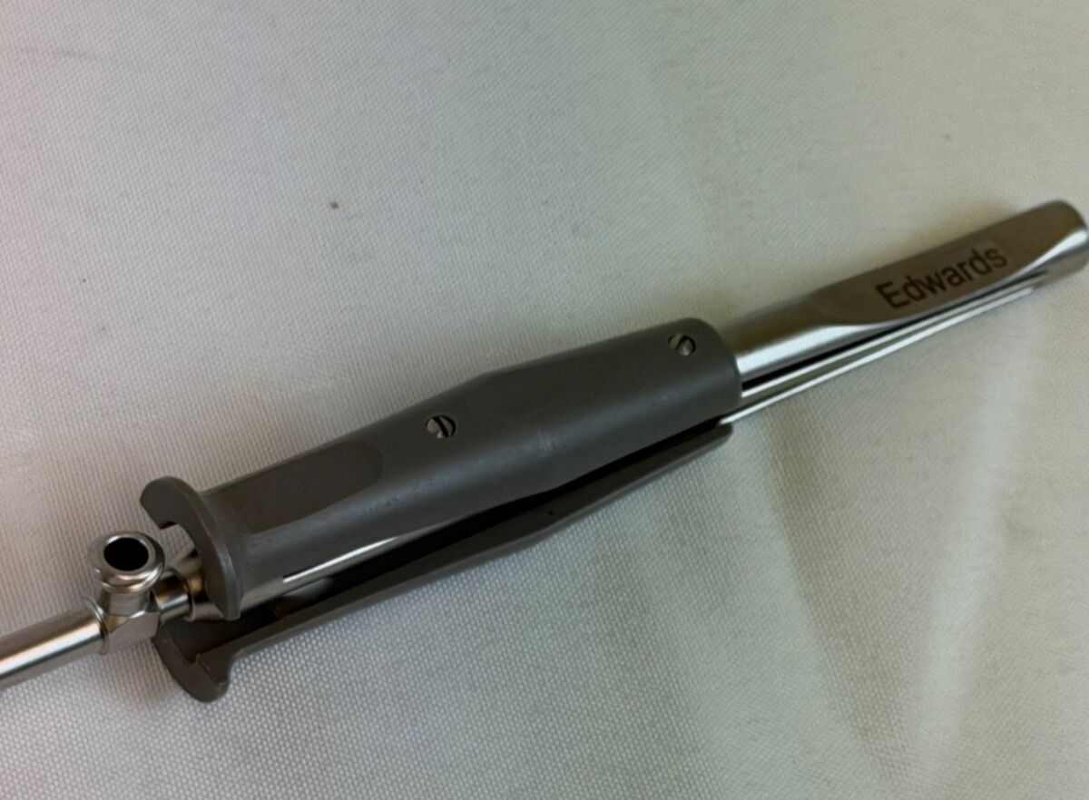 EDWARDS ERGF00536 MICS Double Action DeBakey Grasper 5mm x 36cm ThruPort — photo 6