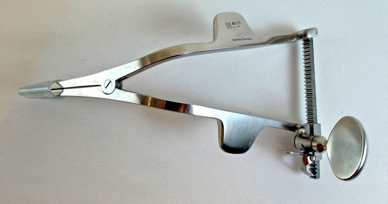 AMBLER SURGICAL Cloward Style Vertebra Spreader 7" X-Long 19mm Opening 4189