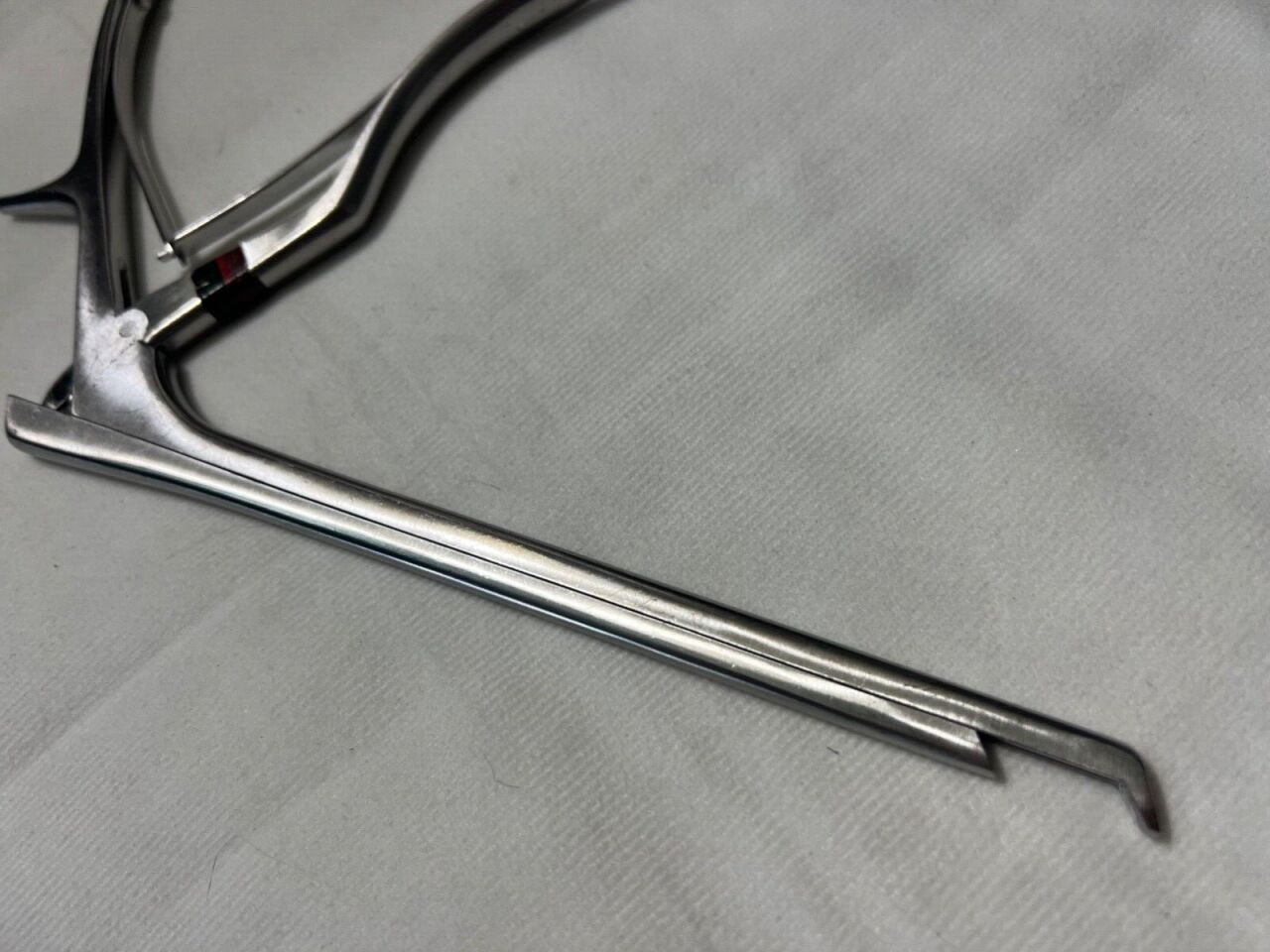 AESCULAP FF728 5mm X 40deg UpBite 8" Length Kerrison Rongeur — photo 2