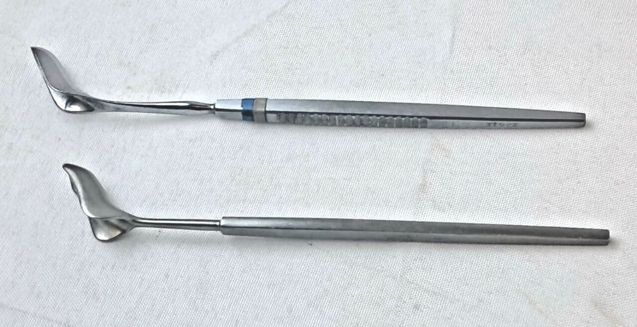 V. MUELLER OP8240 Pair of Arruga Eye Protectors