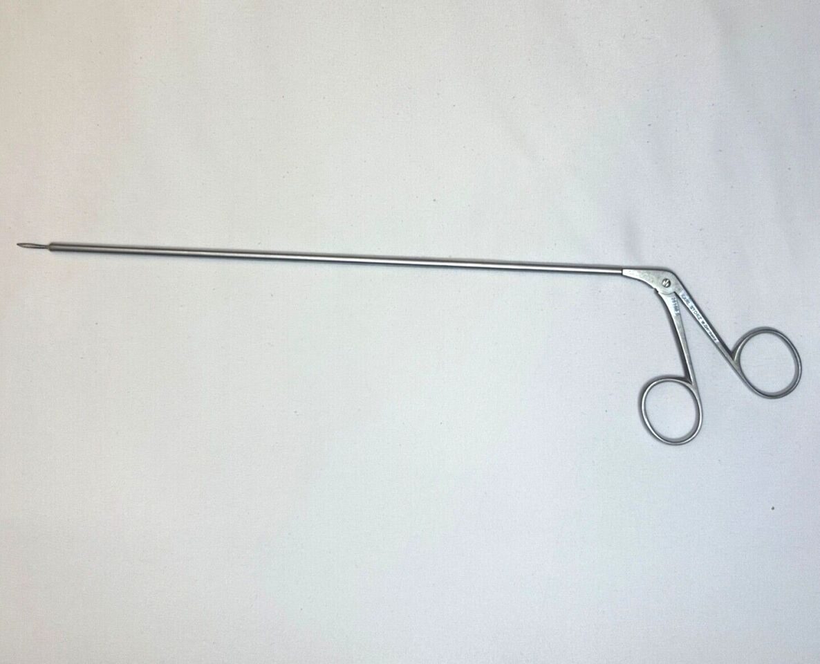 KARL STORZ 26169S Single Action Micro Dissecting Scissors 5.5mm X 33cm — photo 1