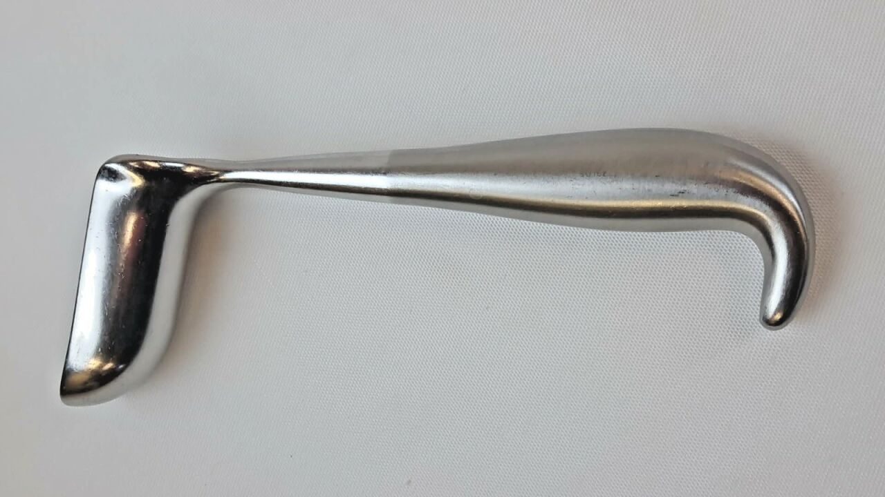 V. MUELLER SU162 Sawyer Rectal Retractor w/ Small Blade