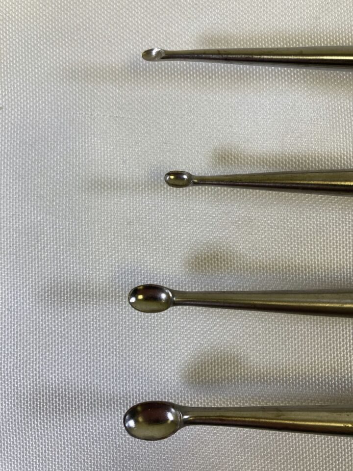 AESCULAP Size 4/3/1/0 11" Straight Cobb Curette Set of 4 — photo 3