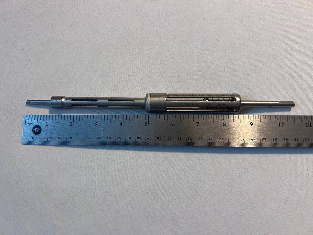 DEPUY 2797-32-440 SI Polyaxial Extended Tab Screwdriver — photo 2