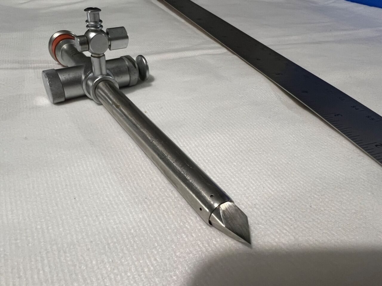 R. WOLF 8923.123 & 8934.01 10mm Trocar w/ 10mm Cannula 7" Length — photo 6