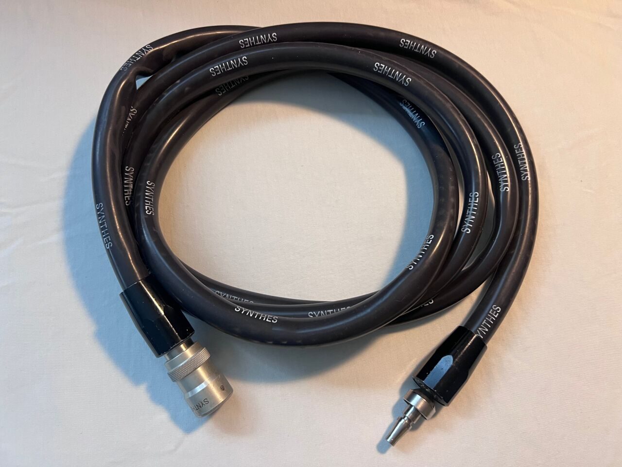 SYNTHES 519.51S 3-Meter Pneumatic Double Air & Nitrogen Power Tool Hose — photo 1