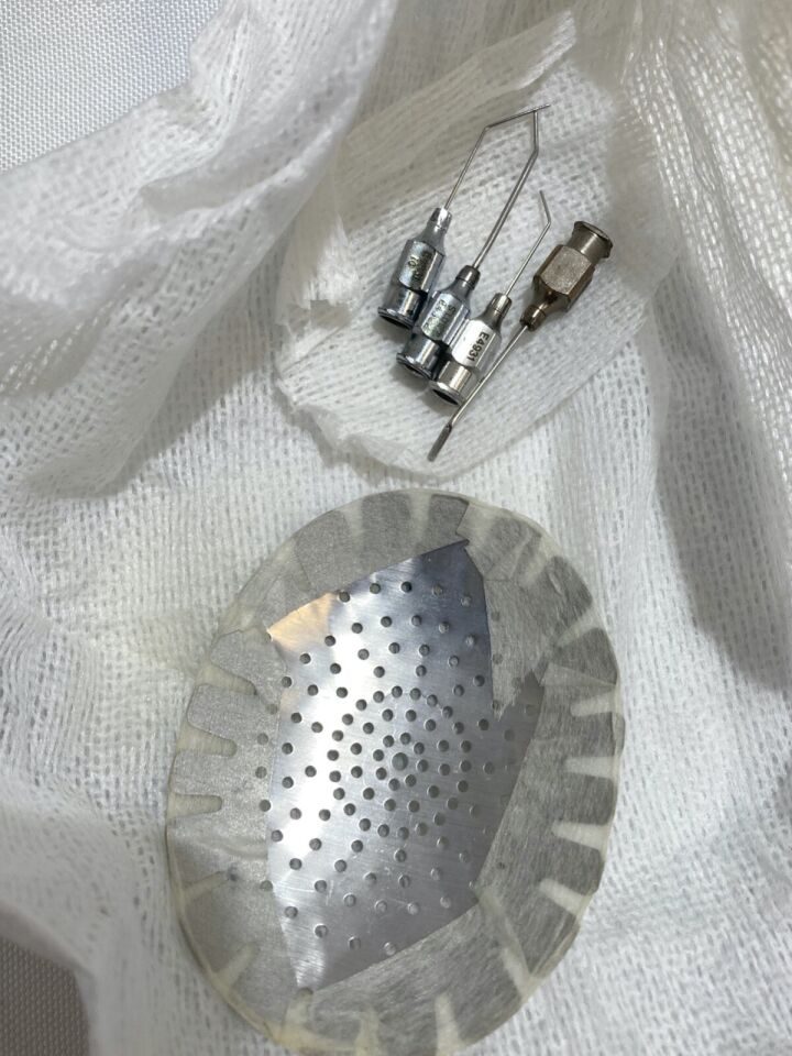 VARIOUS  24 Piece Storz Alcon Aesculap Micro Cataract Tray — photo 10