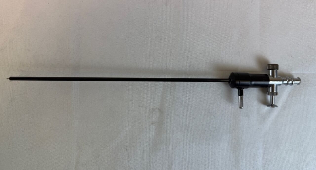 KARL STORZ 26780UH 3.5mm x 20cm Monopolar L-Hook Electrode w/ Suction Valve