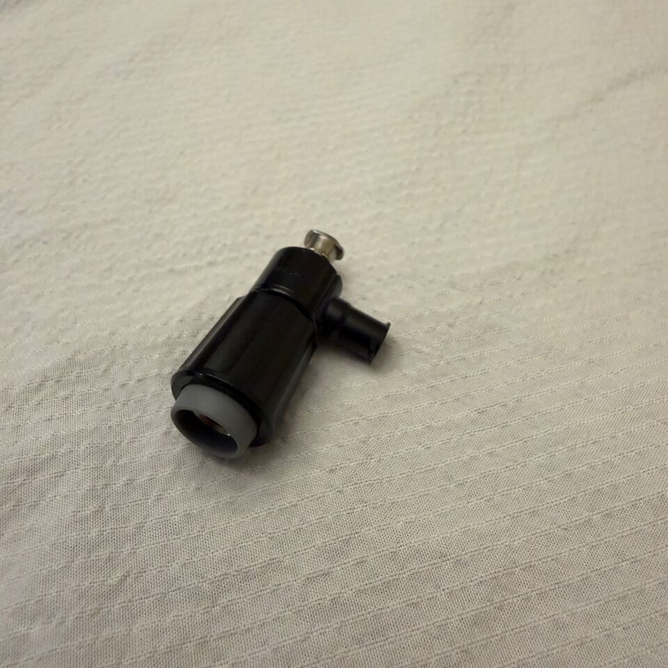 OLYMPUS MAJ-2092 Luer-Split Endoscope Irrigation Plug — photo 5