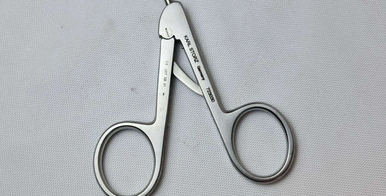 KARL STORZ 723030 3mm x 4mm Oval Cup Jaws 15cm WL Biopsy/Grasping Forcep ENT — photo 3