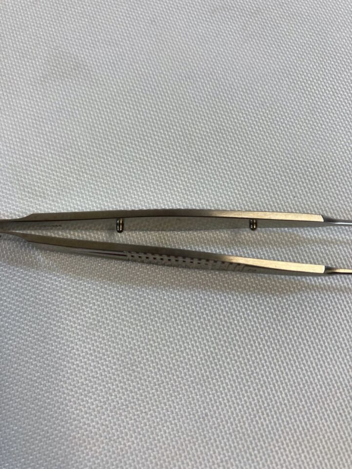 AMBLER SURGICAL 2252E Castroviejo Suturing Forceps 4 3/8" 0.12mm 1x2 Teeth — photo 8