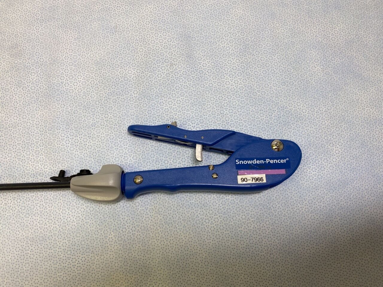 SNOWDEN-PENCER 90-7966 Crocodile Grasper, Double Action, In-Line Locking Handle — photo 2