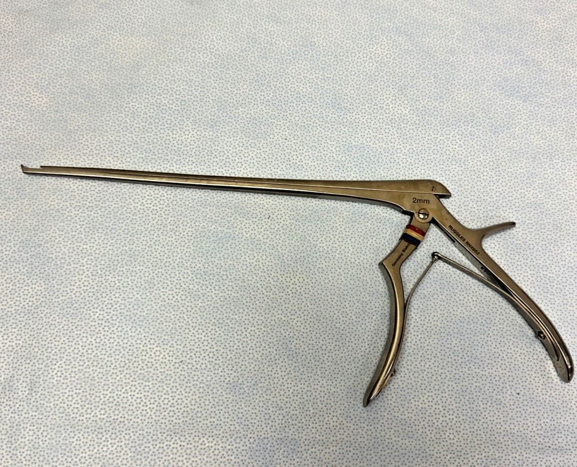 RUGGLES RN4952 Micro Kerrison Rongeur 2mm 40deg Up