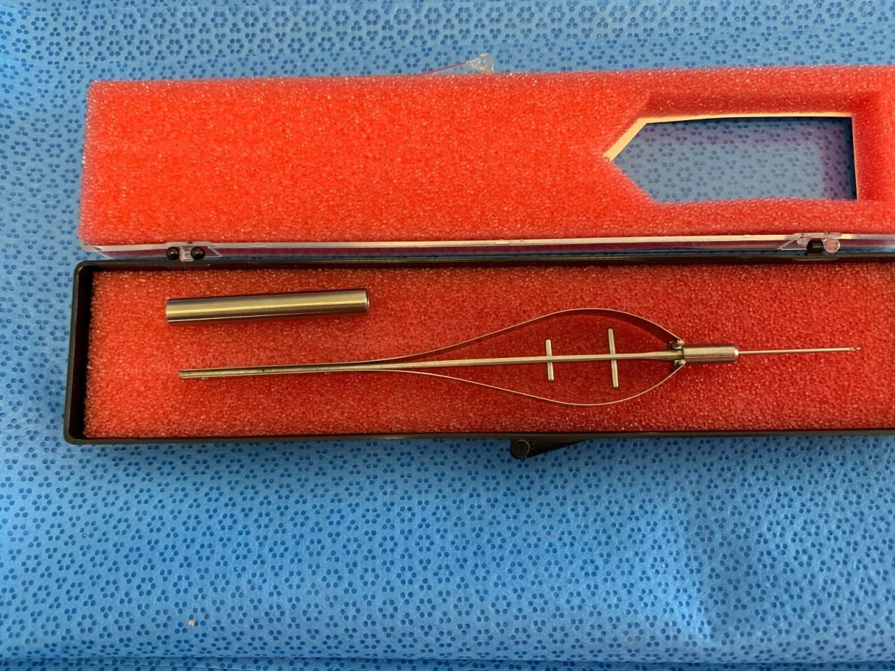 KATENA K4-5550 Scimeca Loop Amputator Right w/ Case