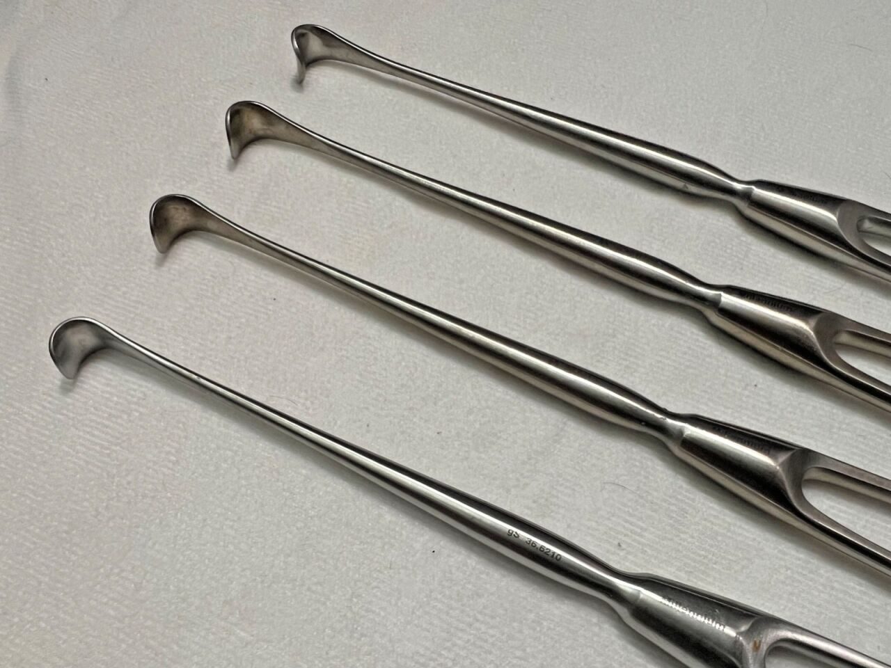 MILLENNIUM GSOURCE 36.621 Cushing Vein Retractors 13mm X 9" Length — photo 2