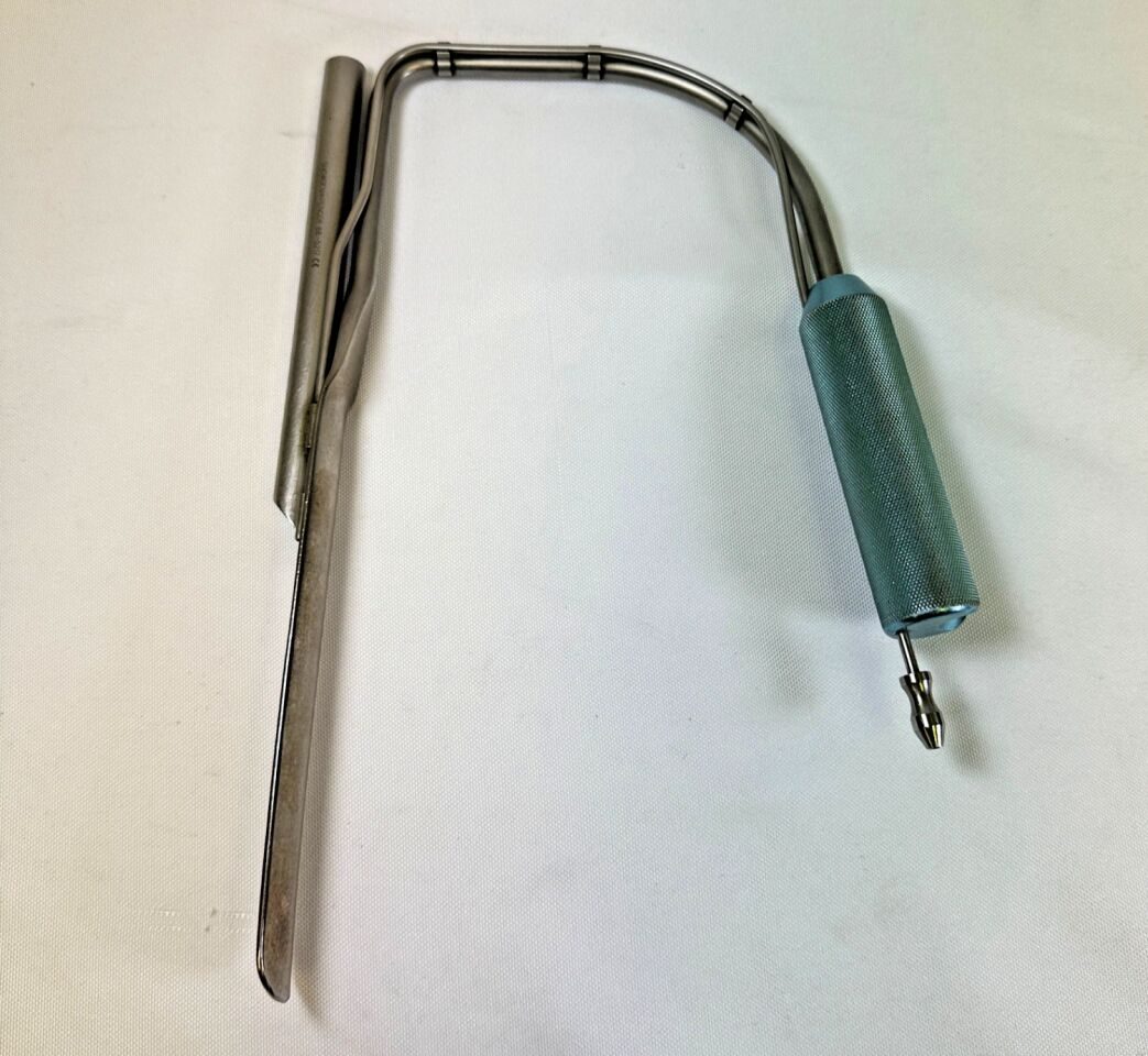 SNOWDEN-PENCER 88-5217 Emory Lighted Retractor 6" x 1" w/ Suction — photo 4