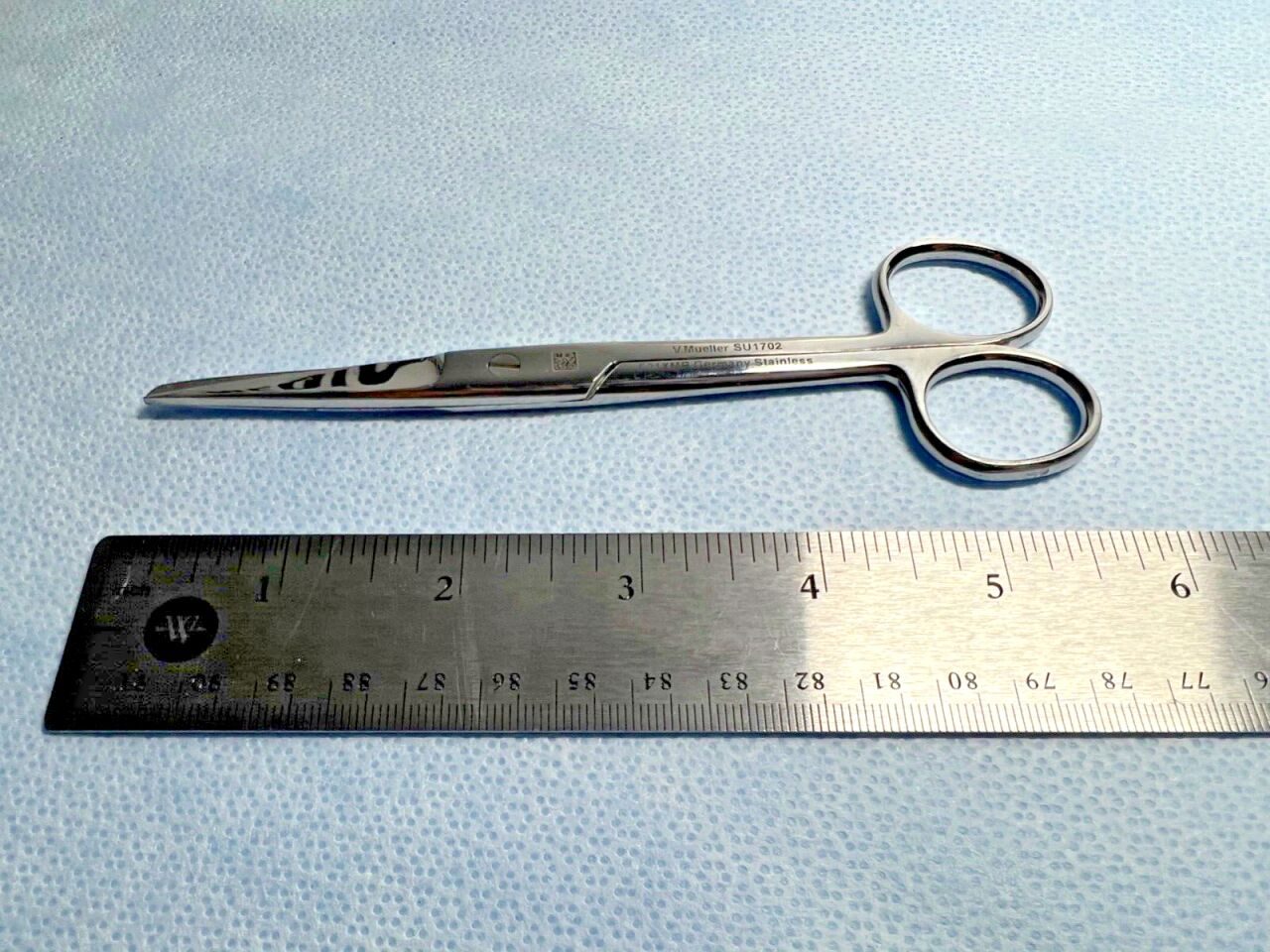 V. MUELLER SU1702 Straight Blunt/Sharp Operating Scissors — photo 4