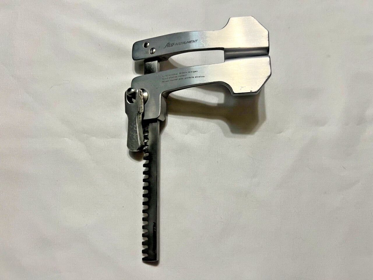 PILLING WECK 34-1300 Medium Finochietto Retractor Curved Arms 7-1/2" Spread — photo 1