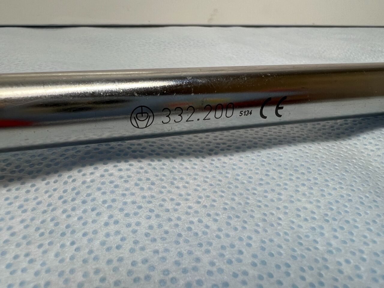 SYNTHES 332.2 Slotted Hammer — photo 3