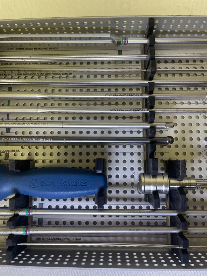 SYNTHES 60.333.120 6.5mm / 7.5mm Long Instrument Set — photo 4