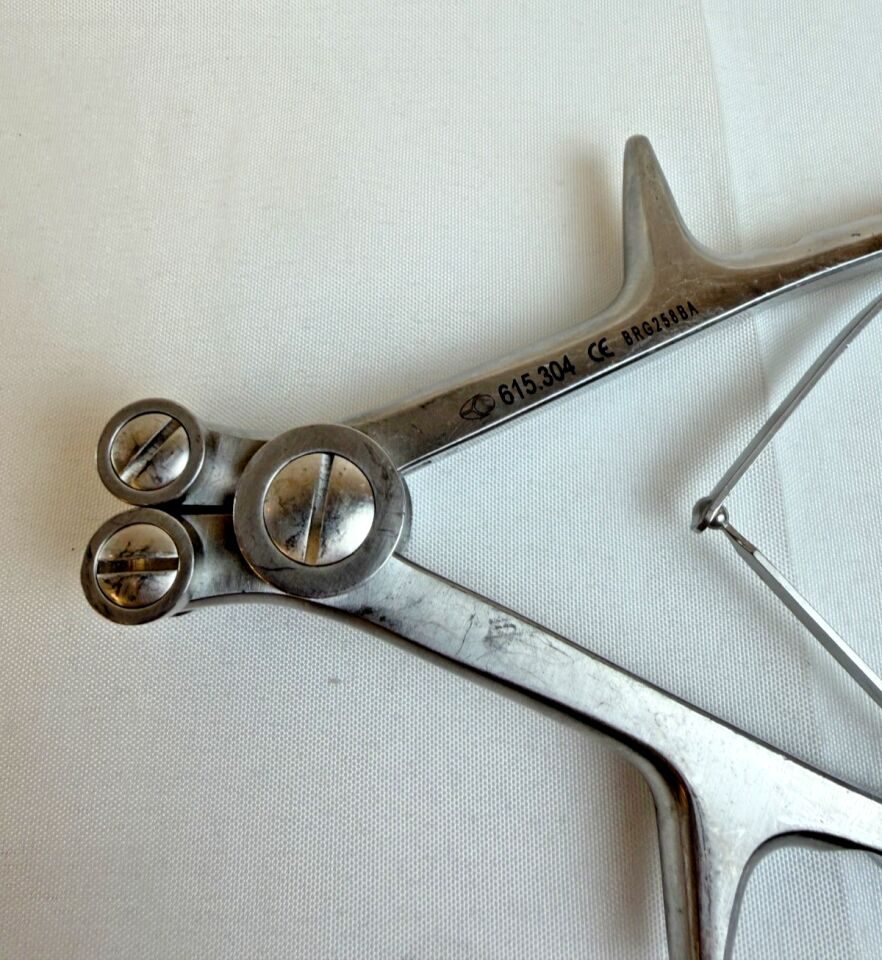 GLOBUS MEDICAL 615.304 Rod Bender — photo 2
