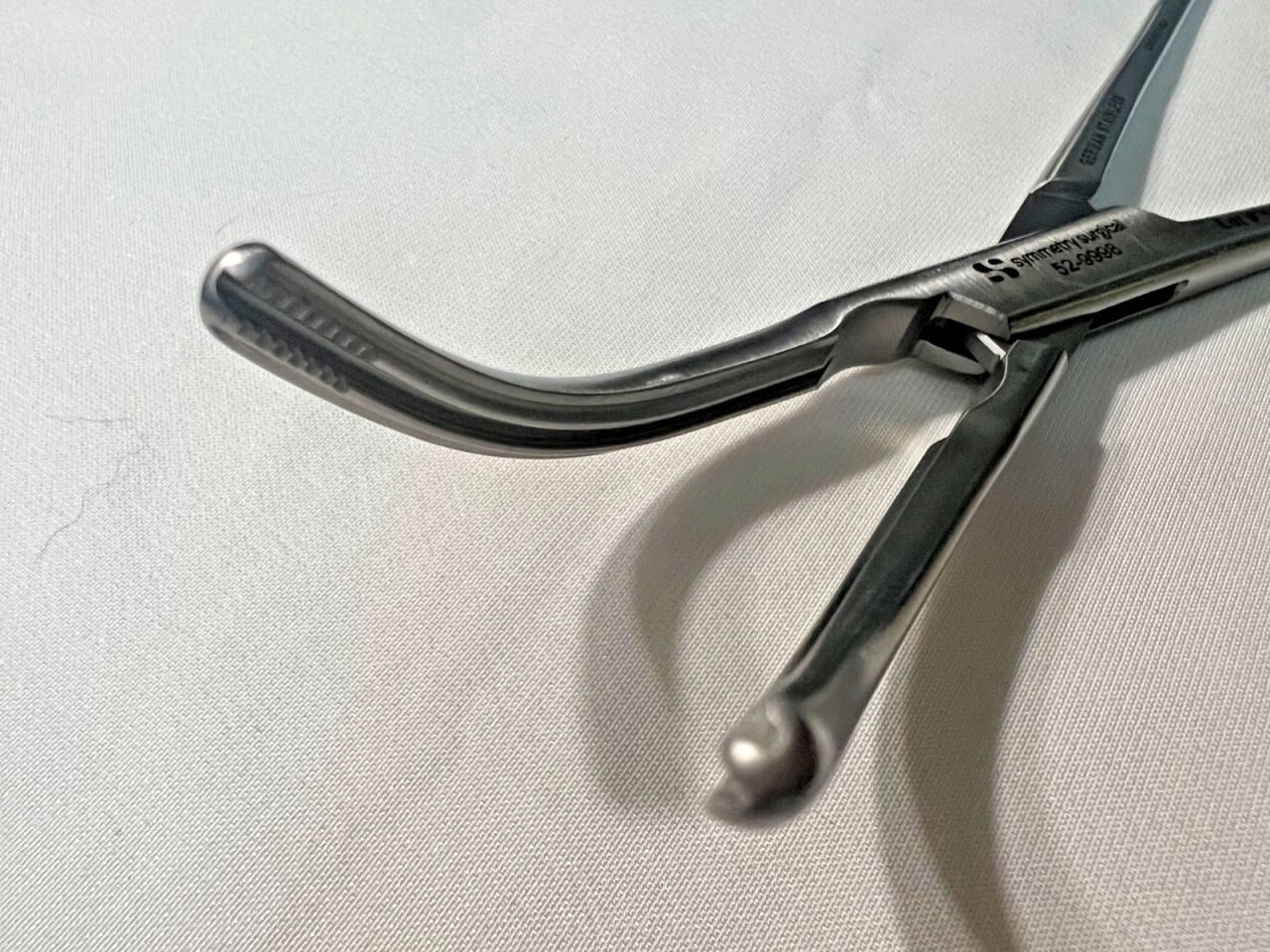 SYMMETRY SURGICAL 52-9998 Zep Hysterectomy Forceps Curved 14" Length OBGYN — photo 5