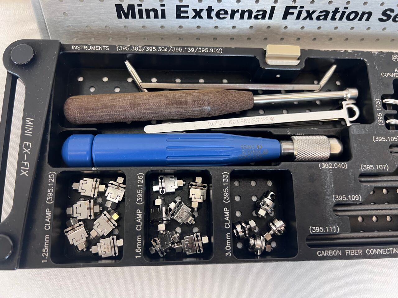 SYNTHES  Mini External Fixation Set — photo 2
