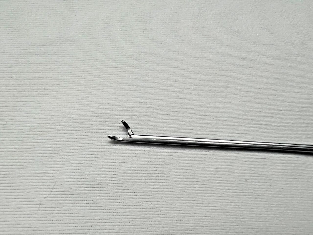 STORZ N1705-86 Opthalmic Micro Oval Cup Forceps — photo 2