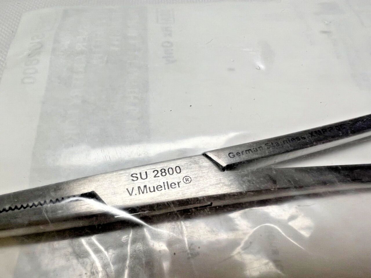 V. MUELLER SU2800 Pair of Ochsner Artery Forceps — photo 2