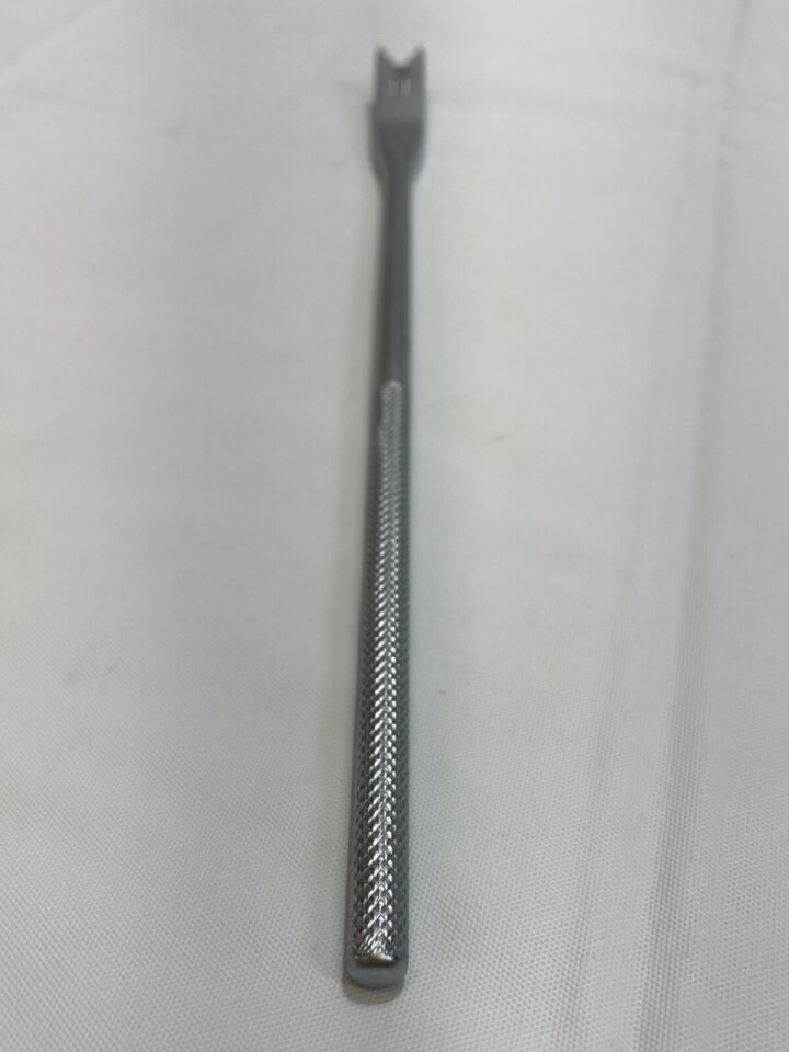 MEDTRONIC 5585335 Tab Breaker CDHS 5.5/6.0mm RMAS Orthopedics Spine — photo 6