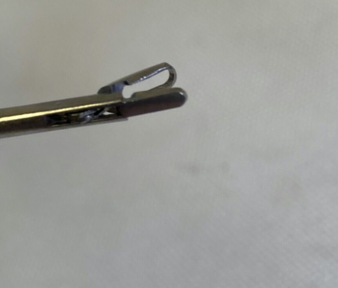 RICHARDS 23-0577 ThroughCut Punch Delicate Tissue 70deg Upturned 2mm x 6mm Jaw — photo 6