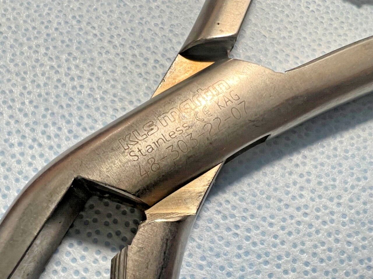 KLS MARTIN 48-303-22-07 Angled Bone Shaping Forceps 11mm x 8-1/2" — photo 3
