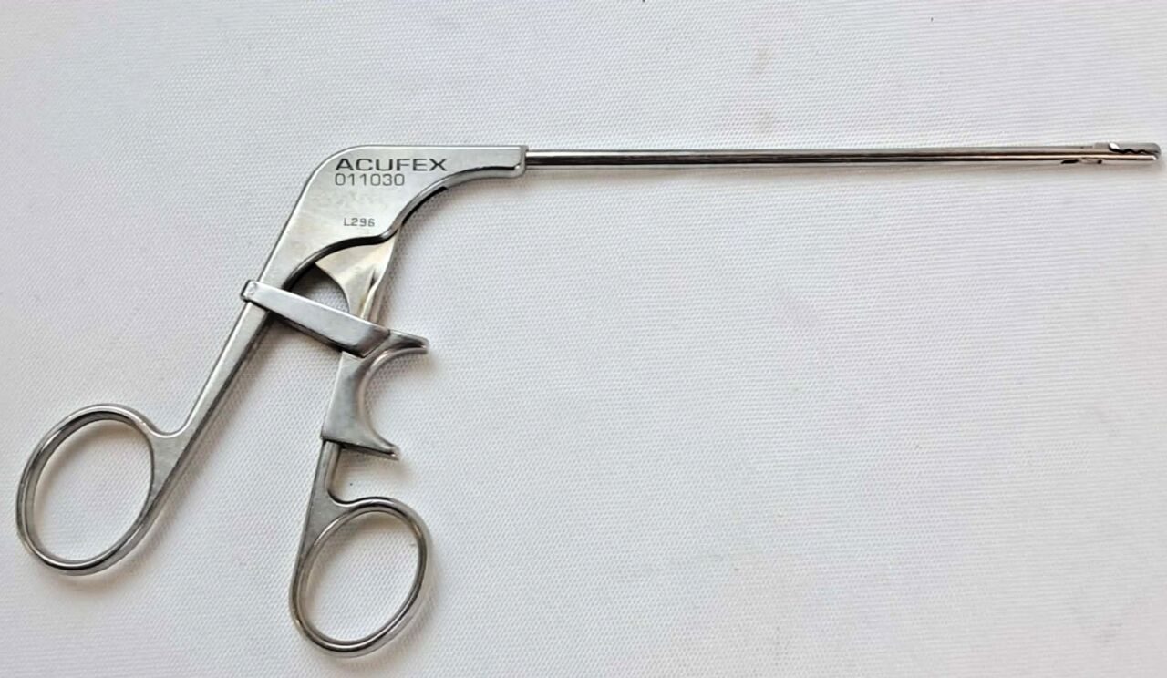 ACUFEX 011030 Straight Arthroscopic Tissue Tensioner Grasper Forceps — photo 2