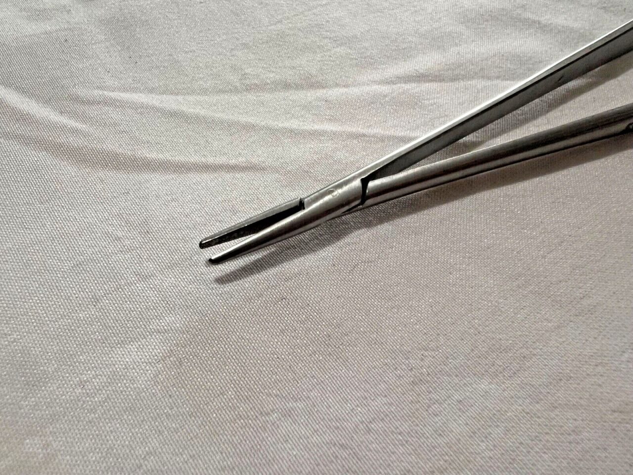 SYMMETRY SURGICAL 55-2565 Straight Jacobson Needle Holder 9-1/2" Length — photo 2