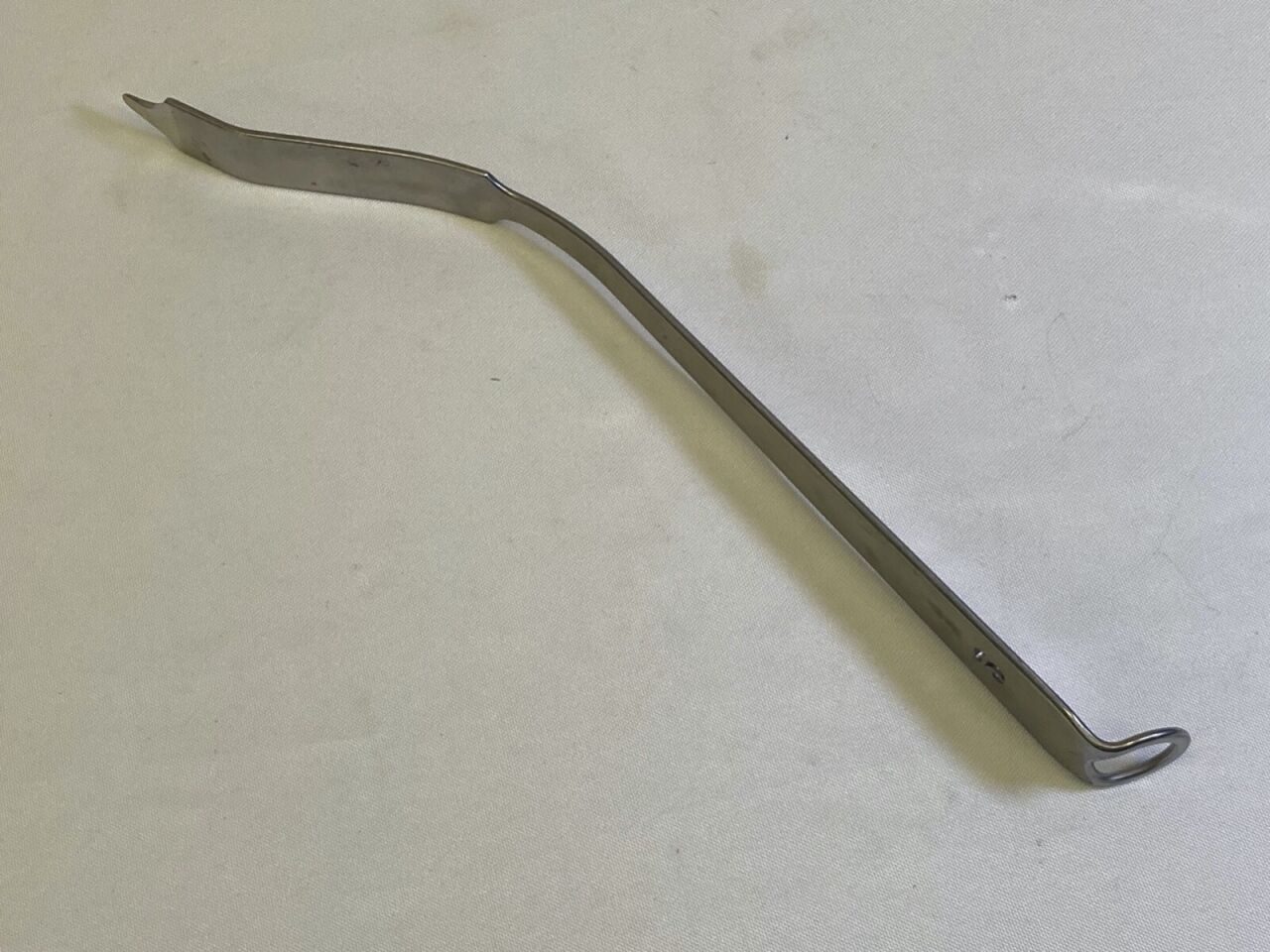 INNOMED S3024 Minimally Invasive Hip Retractor Blunt Tip 25mm Blade Width 14.5"L — photo 7