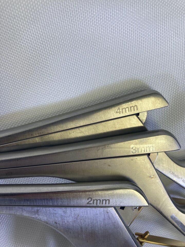 V. MUELLER NL4071-112 113 114 40deg 2-4mm 11.5" Set of 3 Cervical Kerrison Rongeur — photo 4