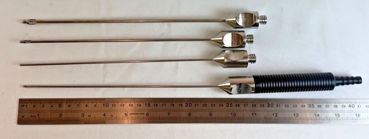 ADVANCED AESTHETIC RESOURCES Liposuction Cannulas & Handle Set of 4 w/ Tray — photo 6