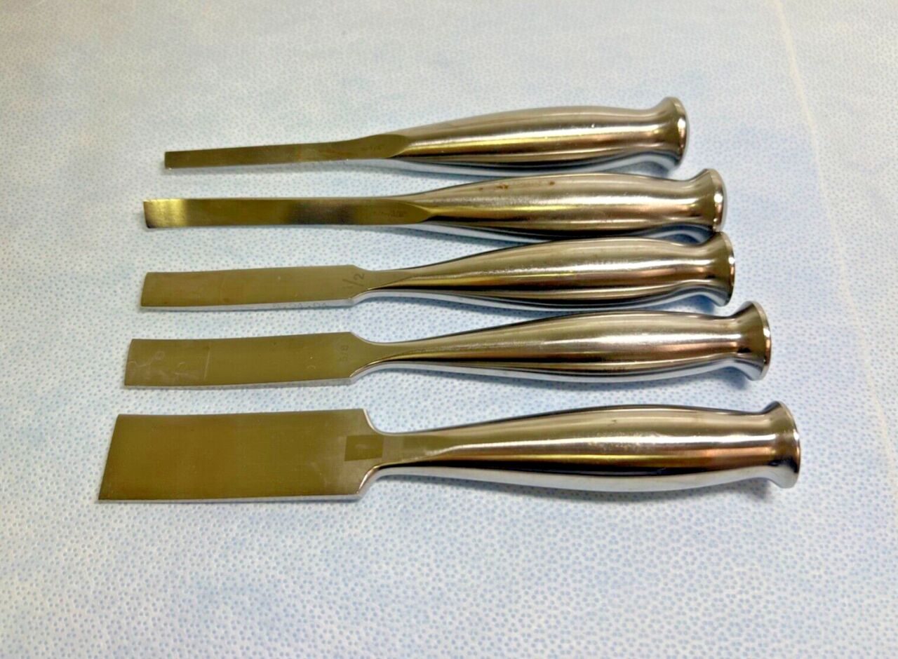 ZIMMER Various Smith-Petersen Straight Osteotomes — photo 1