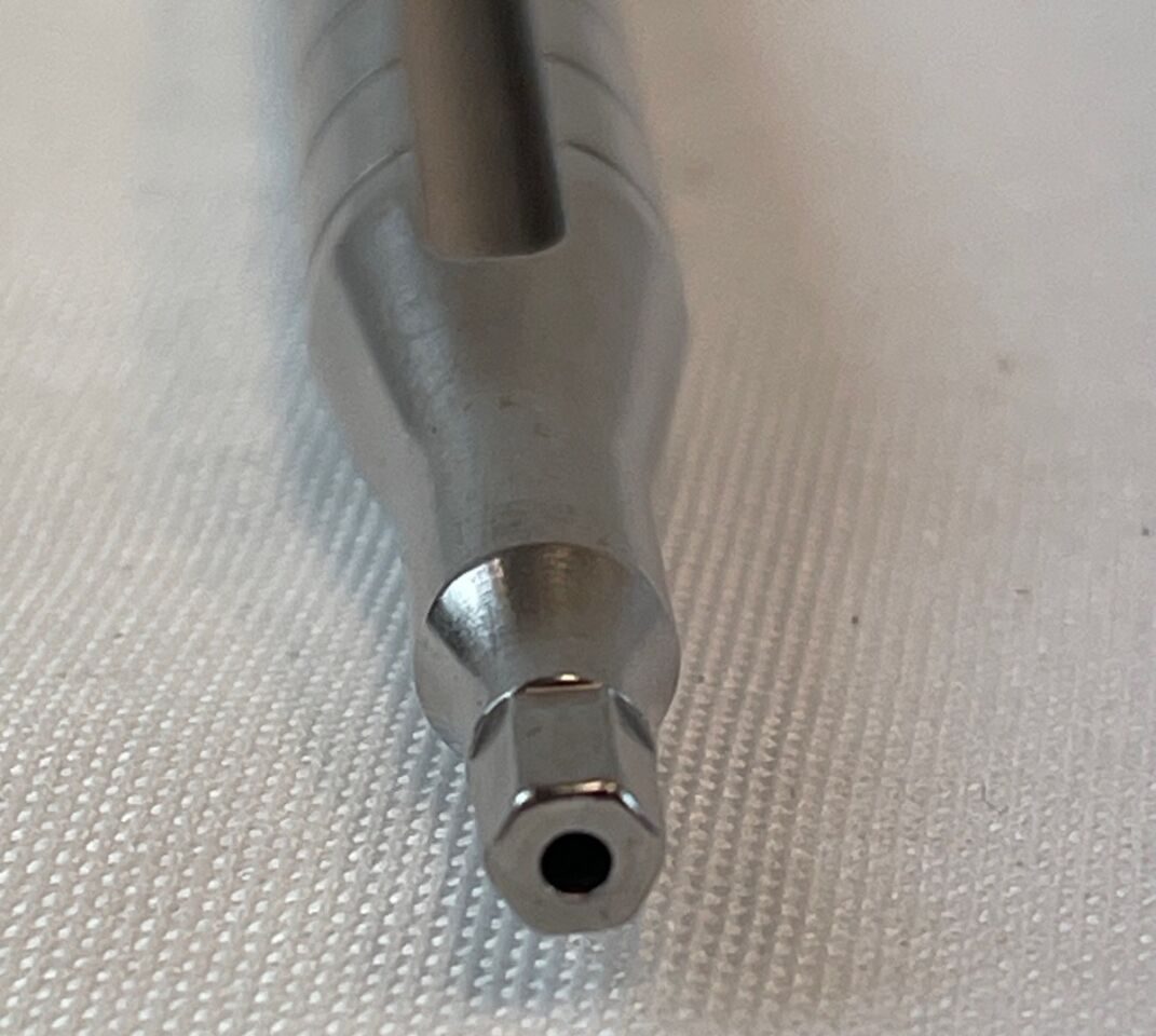 MEDTRONIC 823-340 3.5mm Hex Cannulated Bottom End Screwdriver Shaft 1/4" Connect — photo 6