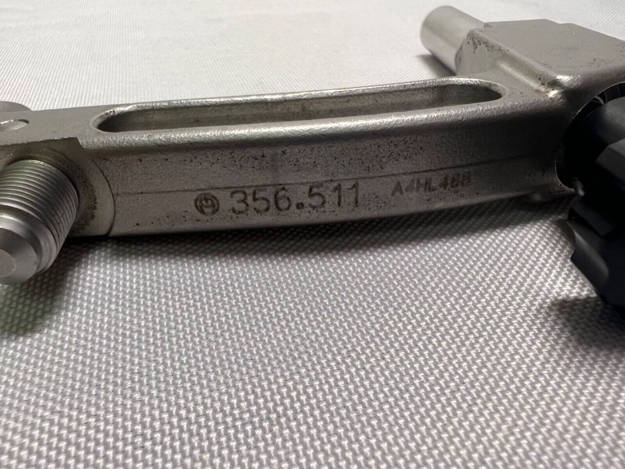 SYNTHES 356.511 Surgical Insertion Handle — photo 5