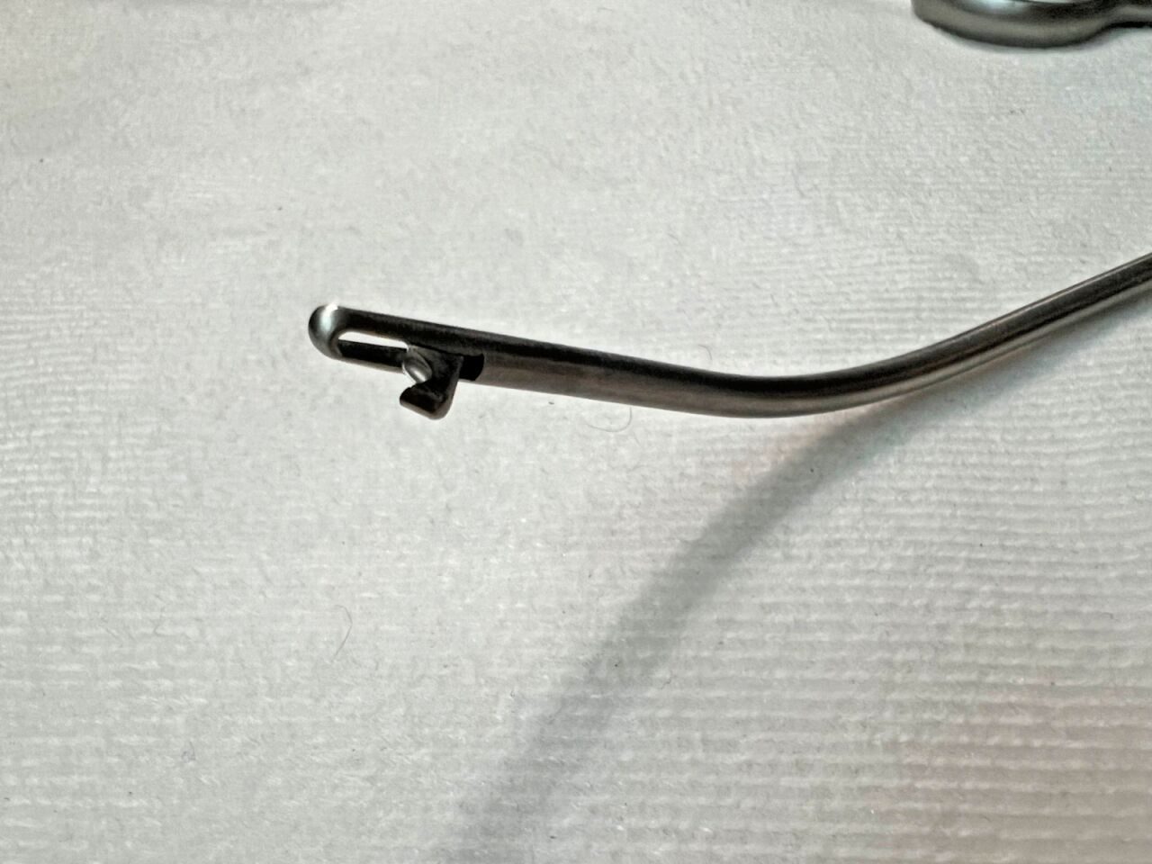 R. WOLF 8488.022 Right Hooked Punch Forceps 3.4mm X 6" Length — photo 4