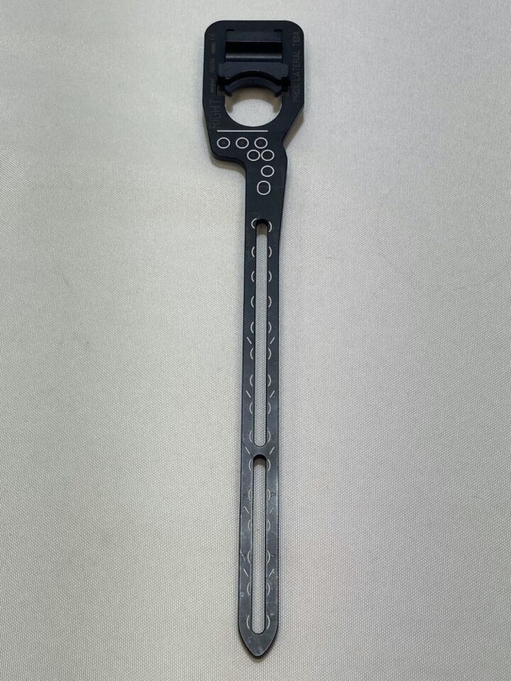 STRYKER 702793 AxSOS Shaft Hole Locator Proximal Lateral Tibia Trial — photo 5