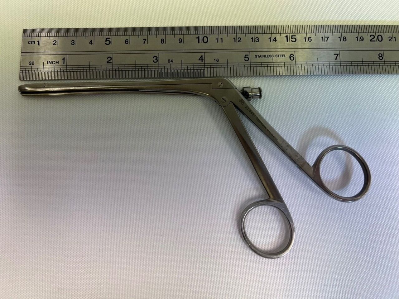 RICHARDS 23-0661 Wilde Straight Nasal Suction Forceps — photo 6